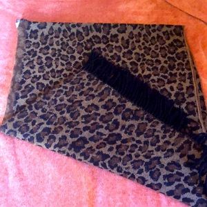 Leopard Print Poncho.  Gorgeous.  OS.